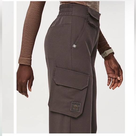 Figs Starwars Collab Srub Pants - Picture 1 of 9